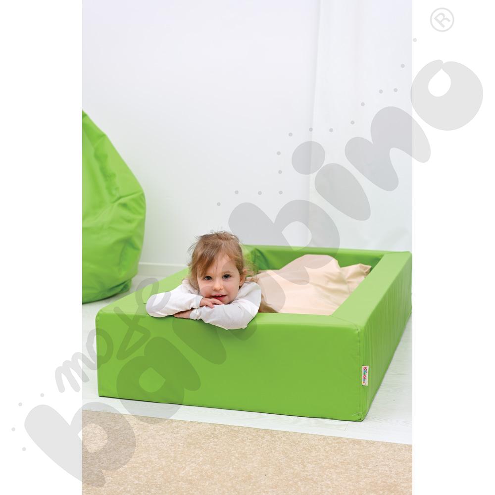 Jasnozielone łóżeczko piankowe z materacem