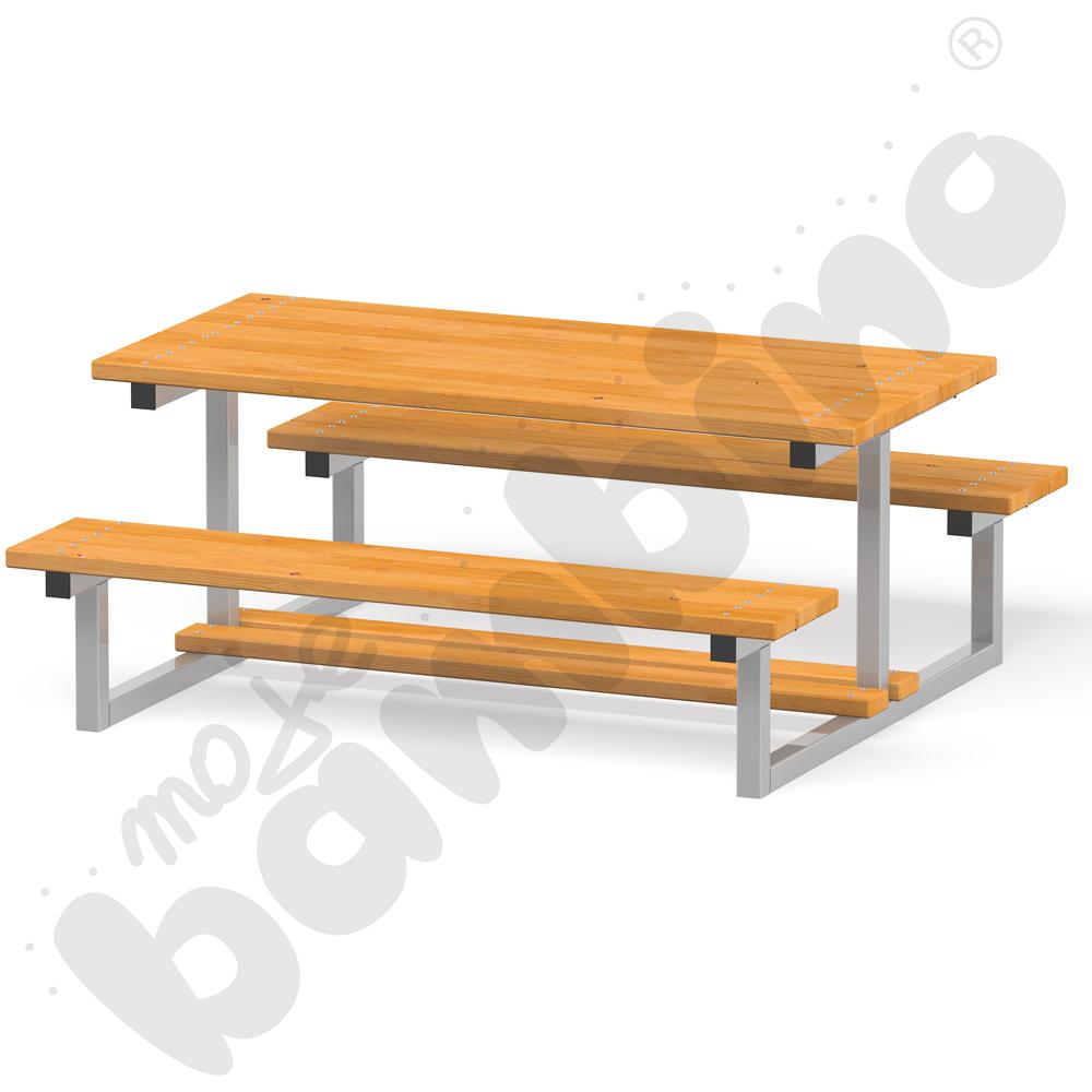 Stół z 2 ławkami