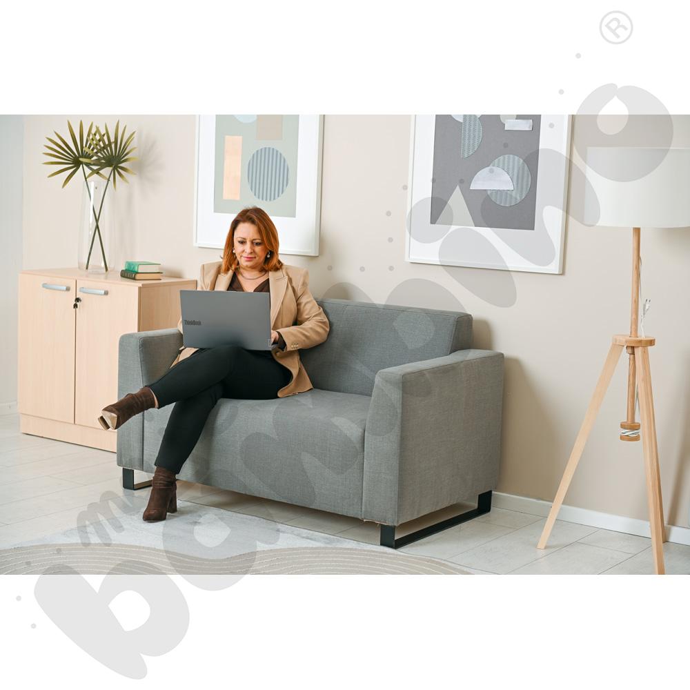 Sofa Universum 2-os. wys. 82 cm, 2 boki niskie, tkanina KG22