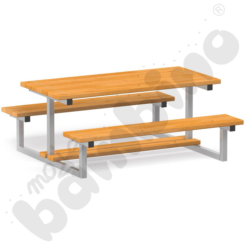 Stół z 2 ławkami