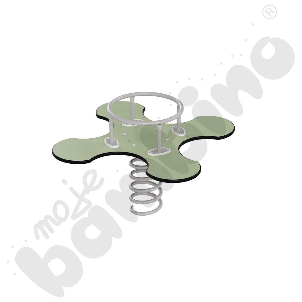 Koniczyna Urbi C na podstawie betonowej