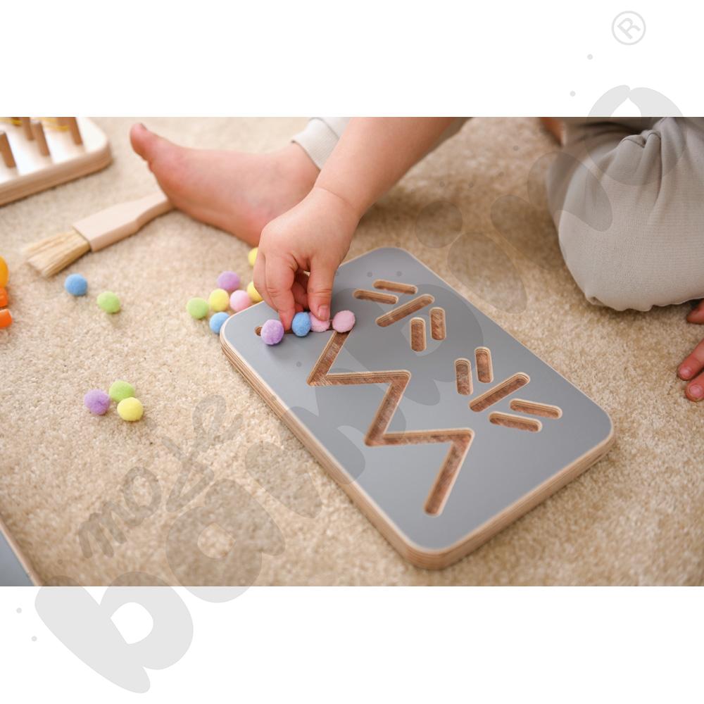 Tablice grafomotoryczne malucha - szare  - MED