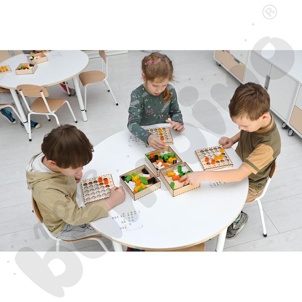 Kodi - zestaw stolikowy Kodi - zestaw stolikowy