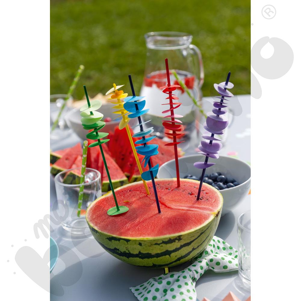 Kropkowe dekoracje piknikowe