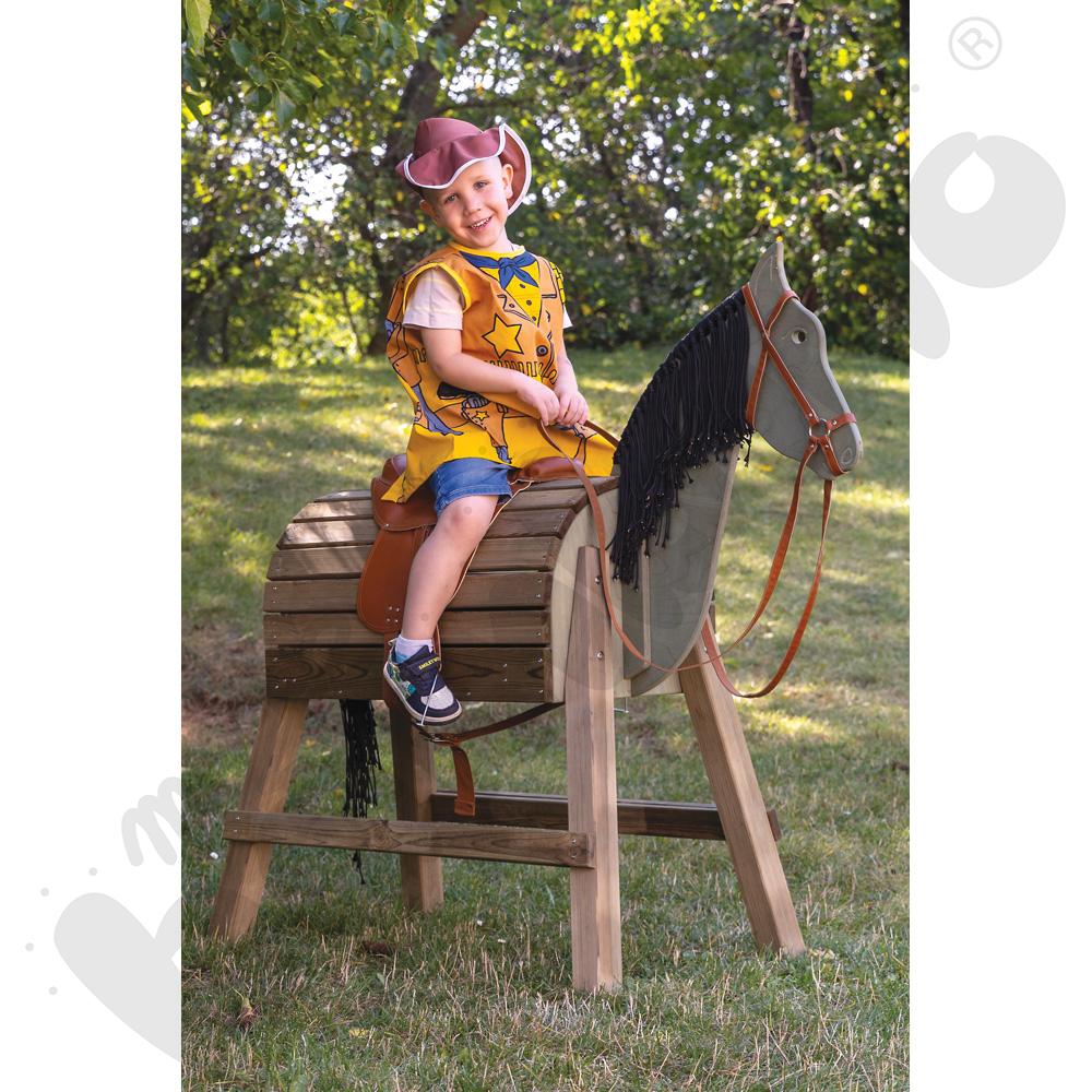 Siodło i uzda do drewnianego konia  Siodło i uzda do drewnianego konia