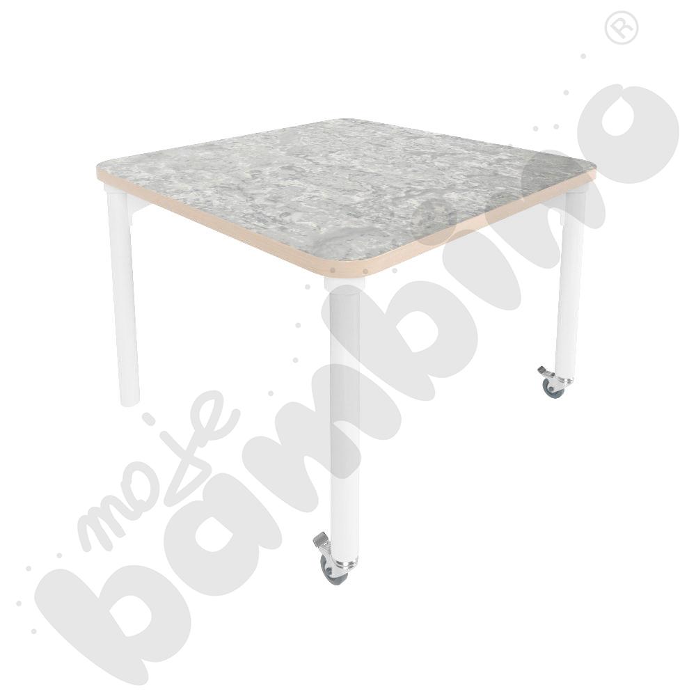 Stół Marcus 80 x 80 cm, rozm. 3, nogi drewniane białe z 2 kółkami, blat cichy jasnoszary, obrzeże ABS