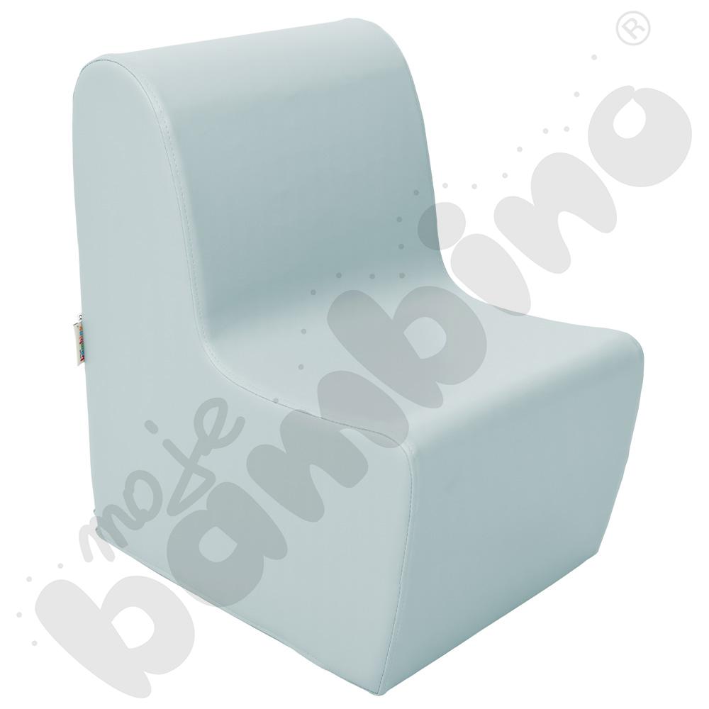 Duży fotelik błękitny pastel