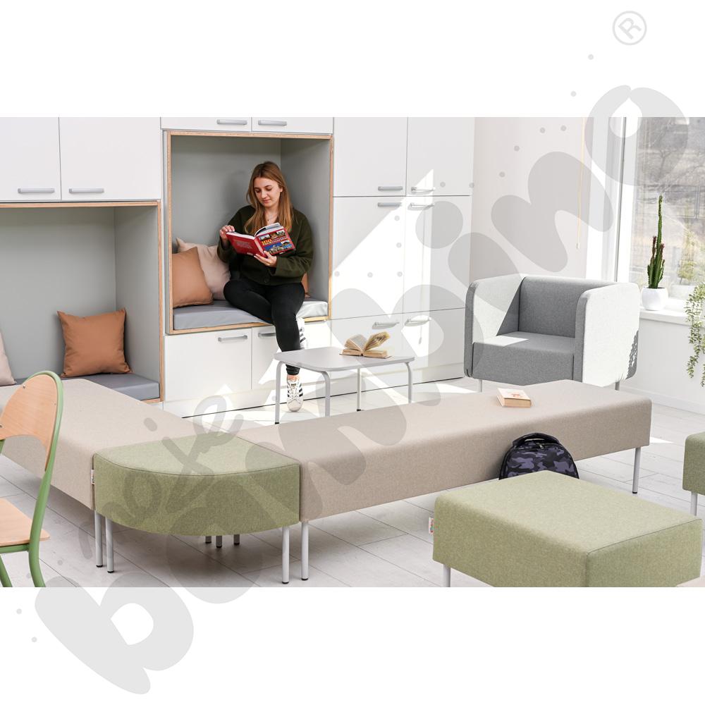 Pufa Versa 180x50 cm z plastikowymi stopkami, stelaż jasnoszary, tkanina RO37
