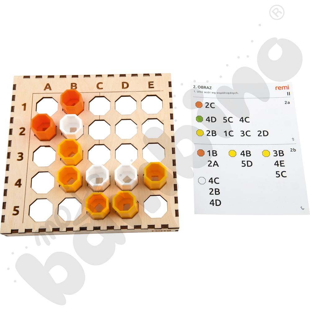 Kodi - zestaw stolikowy Kodi - zestaw stolikowy