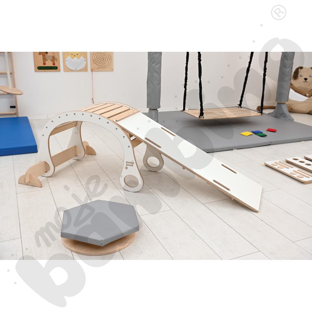 Drewniana drabinka Good Wood - biała - MED Drewniana drabinka Good Wood - biała - MED