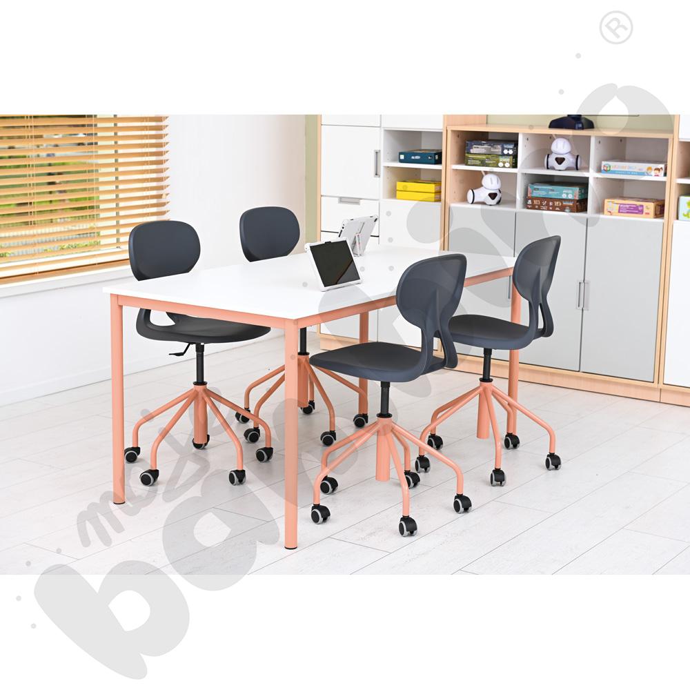 Stół Mila 160 x 80 biały, stelaż łososiowy, z 4 krzesłami Piano szaro-łososiowymi, rozm. 6