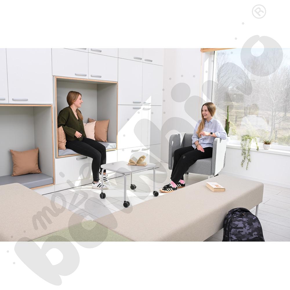 Fotel Versa z kółkami na twardą powierzchnię, stelaż jasnoszary, tkanina RO39 Fotel Versa z kółkami na twardą powierzchnię, stelaż jasnoszary, tkanina RO39