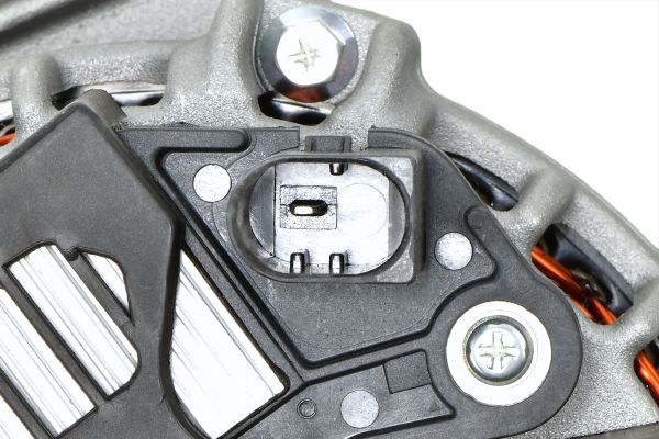 Alternator HELLA 8EL 011 713-921
