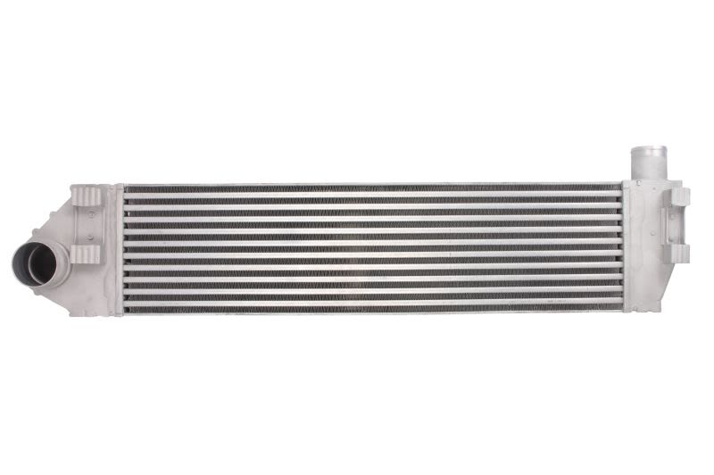 Chłodnica powietrza intercooler NISSENS 96522