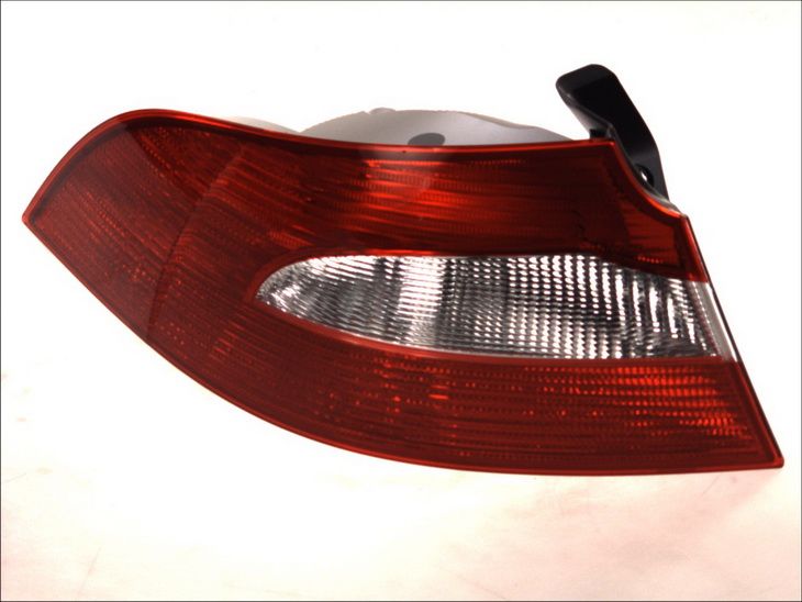 Lampa tylna zespolona MAGNETI MARELLI 714027051701