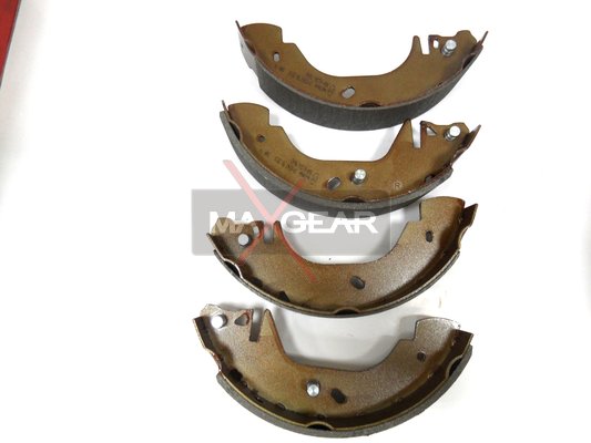 Szczęki hamulcowe MAXGEAR 19-0243