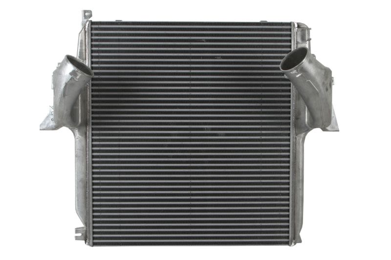 Chłodnica powietrza intercooler VALEO 818781