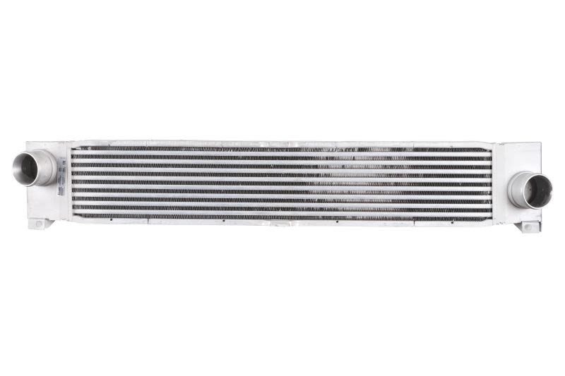 Chłodnica powietrza intercooler NISSENS 96624