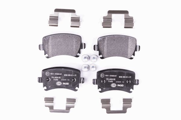 Klocki hamulcowe HELLA 8DB 355 011-771