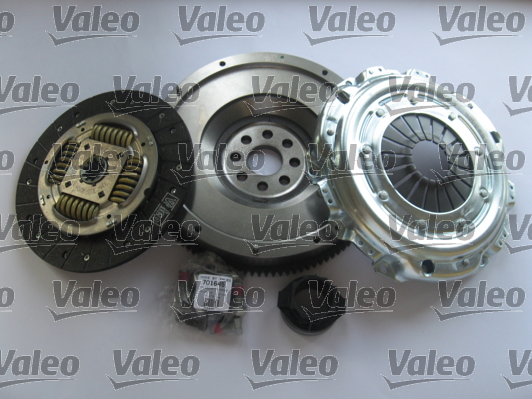 Zestaw sprzęgła VALEO 835082