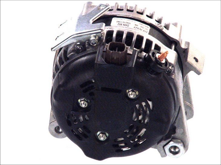 Alternator DENSO DAN952