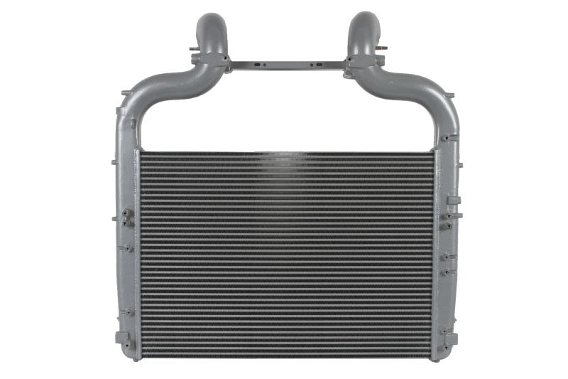 Chłodnica powietrza intercooler NISSENS 96424