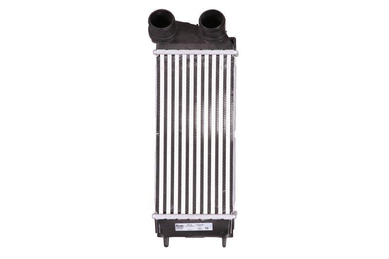 Chłodnica powietrza intercooler NISSENS 96718