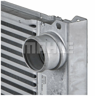 Chłodnica powietrza intercooler MAHLE CI 82 000P