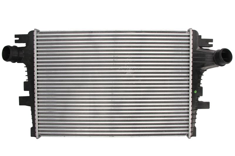 Chłodnica powietrza intercooler THERMOTEC DAD004TT