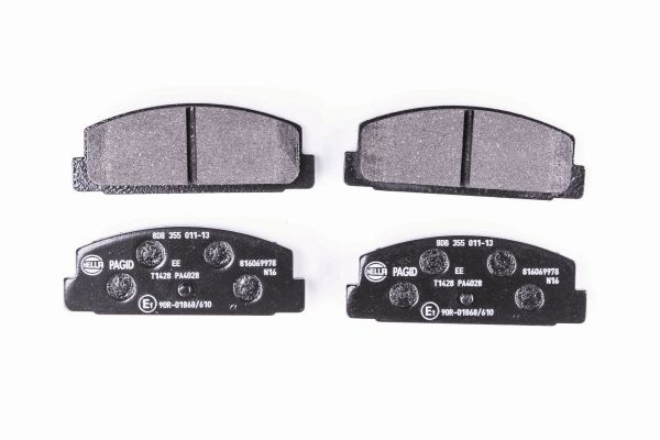 Klocki hamulcowe HELLA 8DB 355 011-131