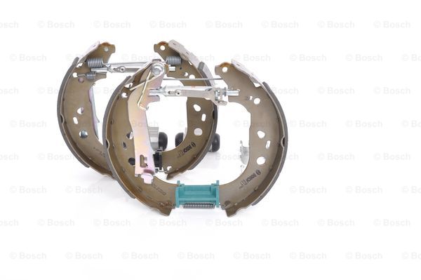 Szczęki hamulcowe BOSCH 0 204 114 677
