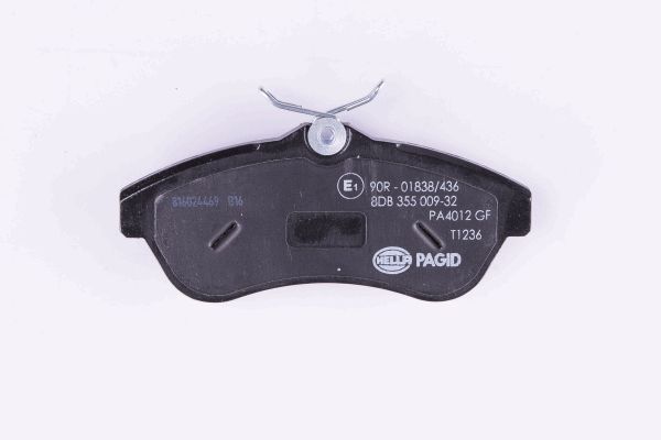 Klocki hamulcowe HELLA 8DB 355 009-321