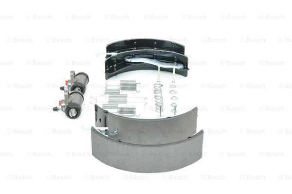 Szczęki hamulcowe BOSCH 0 204 113 596