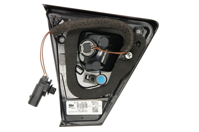 Lampa tylna zespolona VALEO 047132