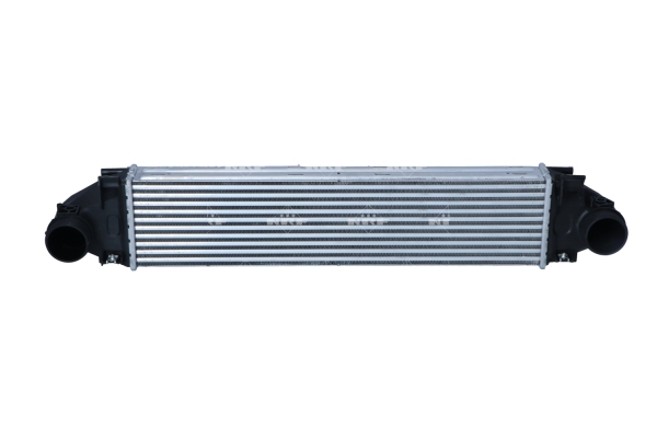Chłodnica powietrza intercooler NRF 309064