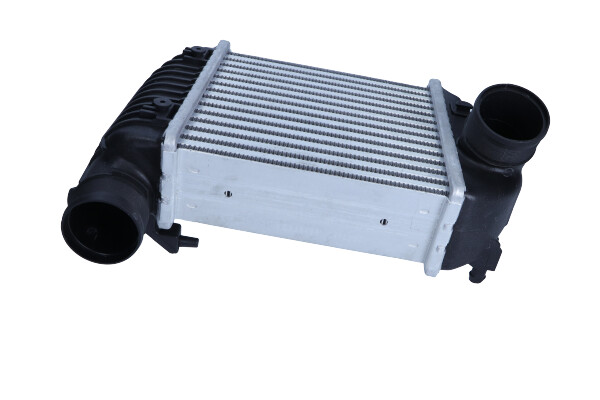 Chłodnica powietrza intercooler MAXGEAR AC335498