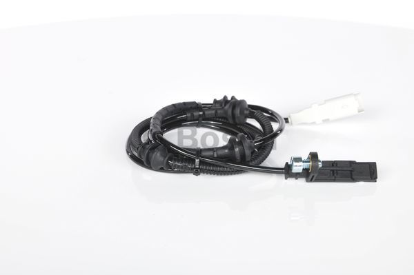 Czujnik ABS BOSCH 0 986 594 523