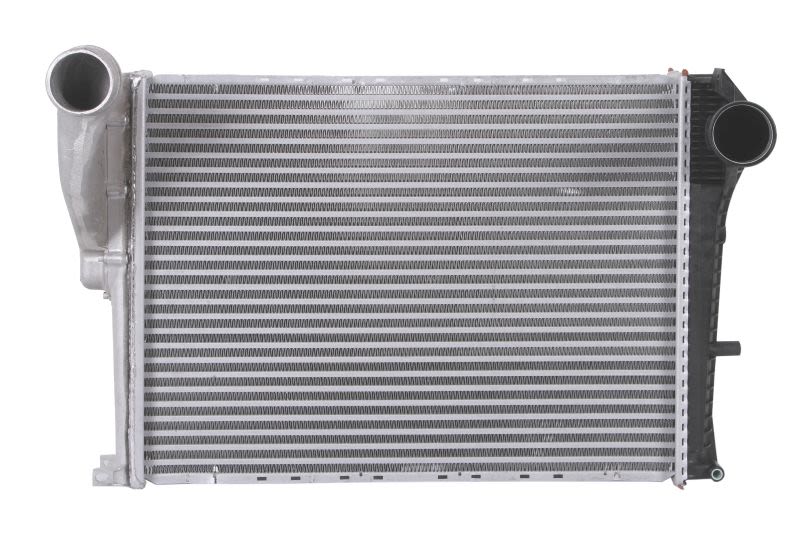 Chłodnica powietrza intercooler MAHLE CI 182 000P
