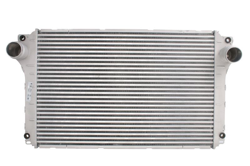 Chłodnica powietrza intercooler NISSENS 96614