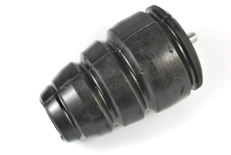 Dystans gumowy MAGNUM TECHNOLOGY A8F005MT