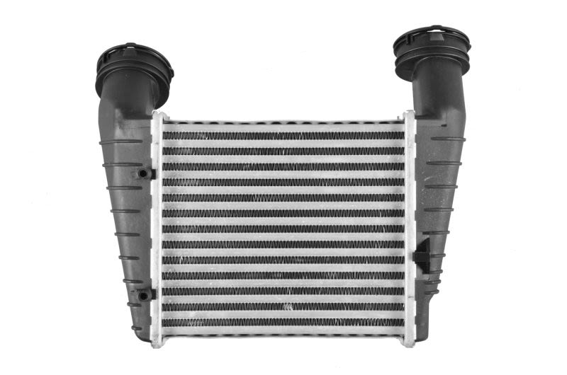 Chłodnica powietrza intercooler NRF 30138