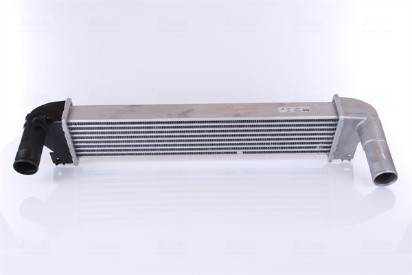 Chłodnica powietrza intercooler NISSENS 961425