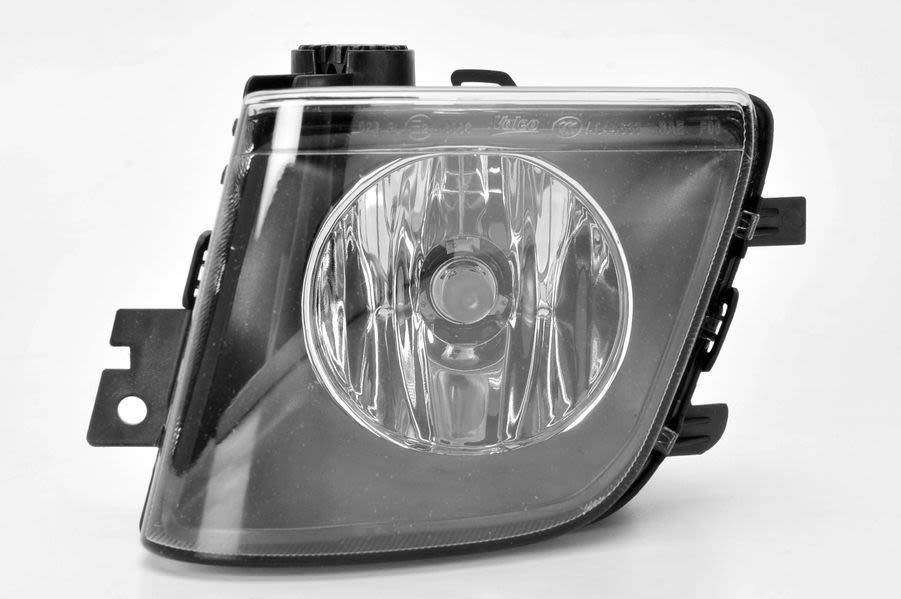 Lampa przeciwmgielna przednia VALEO 044071