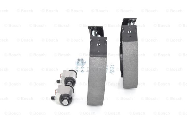 Szczęki hamulcowe BOSCH 0 204 114 605