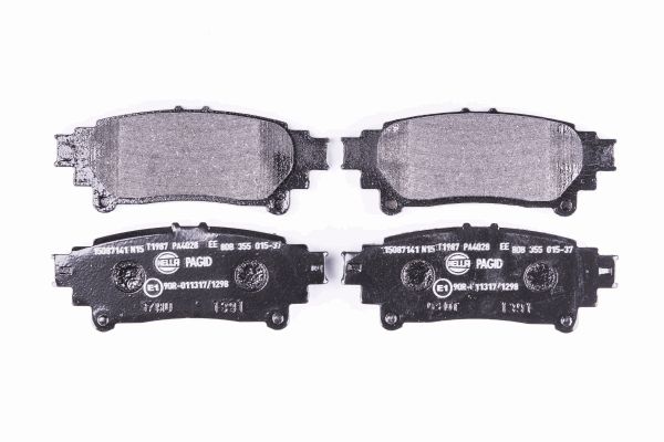 Klocki hamulcowe HELLA 8DB 355 015-371