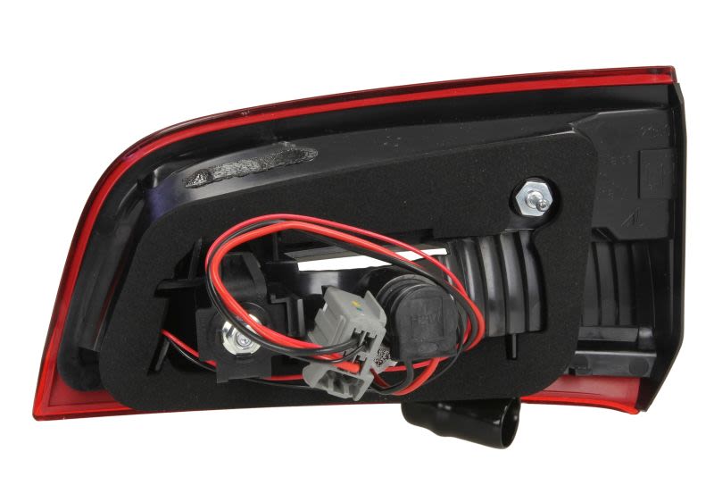 Lampa tylna zespolona MAGNETI MARELLI 714021500701