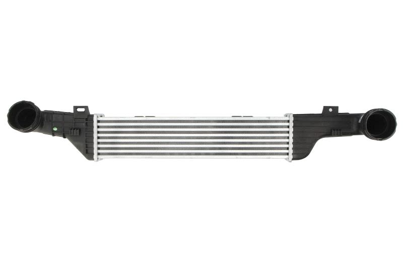 Chłodnica powietrza intercooler NISSENS 96784