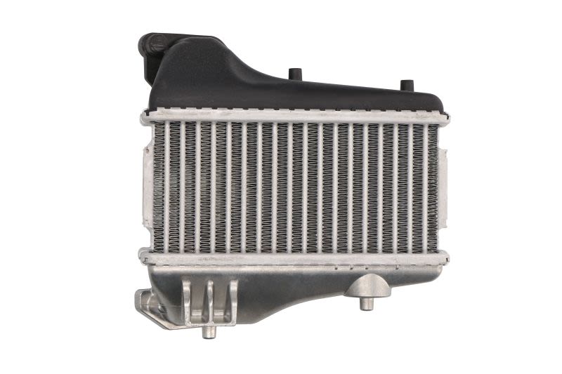 Chłodnica powietrza intercooler DENSO DIT40001