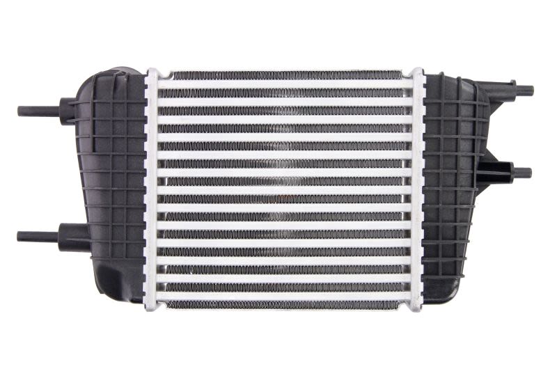 Chłodnica powietrza intercooler NISSENS 961116