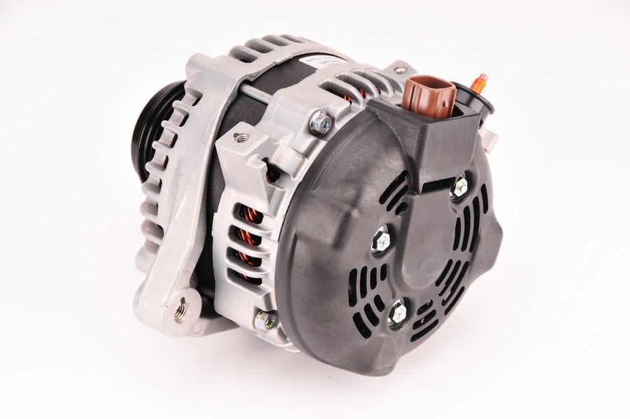 Alternator DENSO DAN1015
